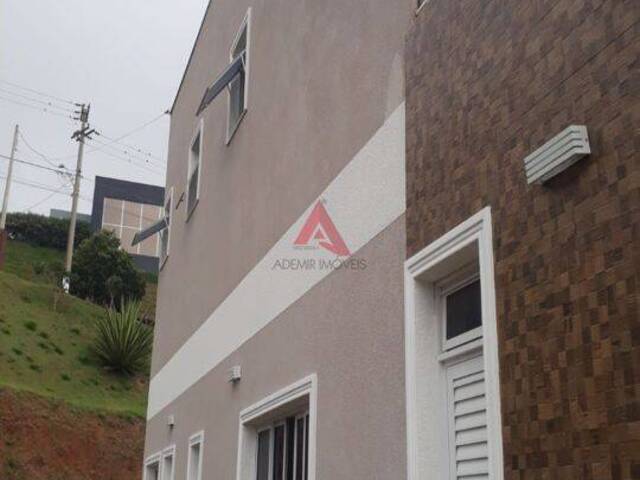 #16 - Casa para Venda em São José dos Campos - SP