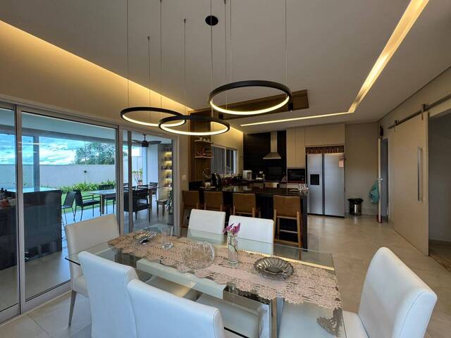 Sala de Jantar & Cozinha