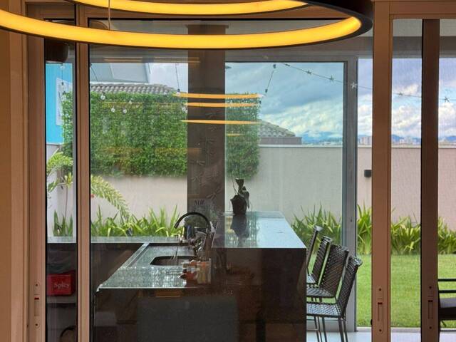 Sala de Jantar & Cozinha