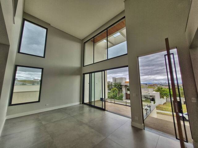 Casa para Venda em São José dos Campos - 5