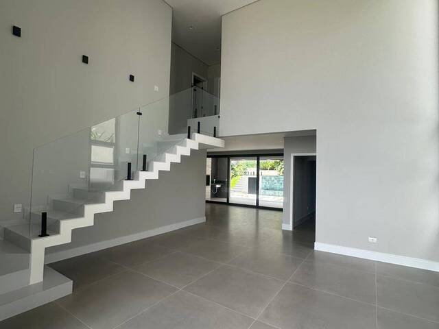 #47 - Casa para Venda em São José dos Campos - SP